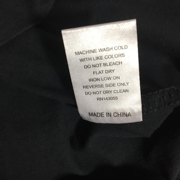 🎸 Minimalist  Youth “Blank Canvas” Shirt - Picture 5 of 8